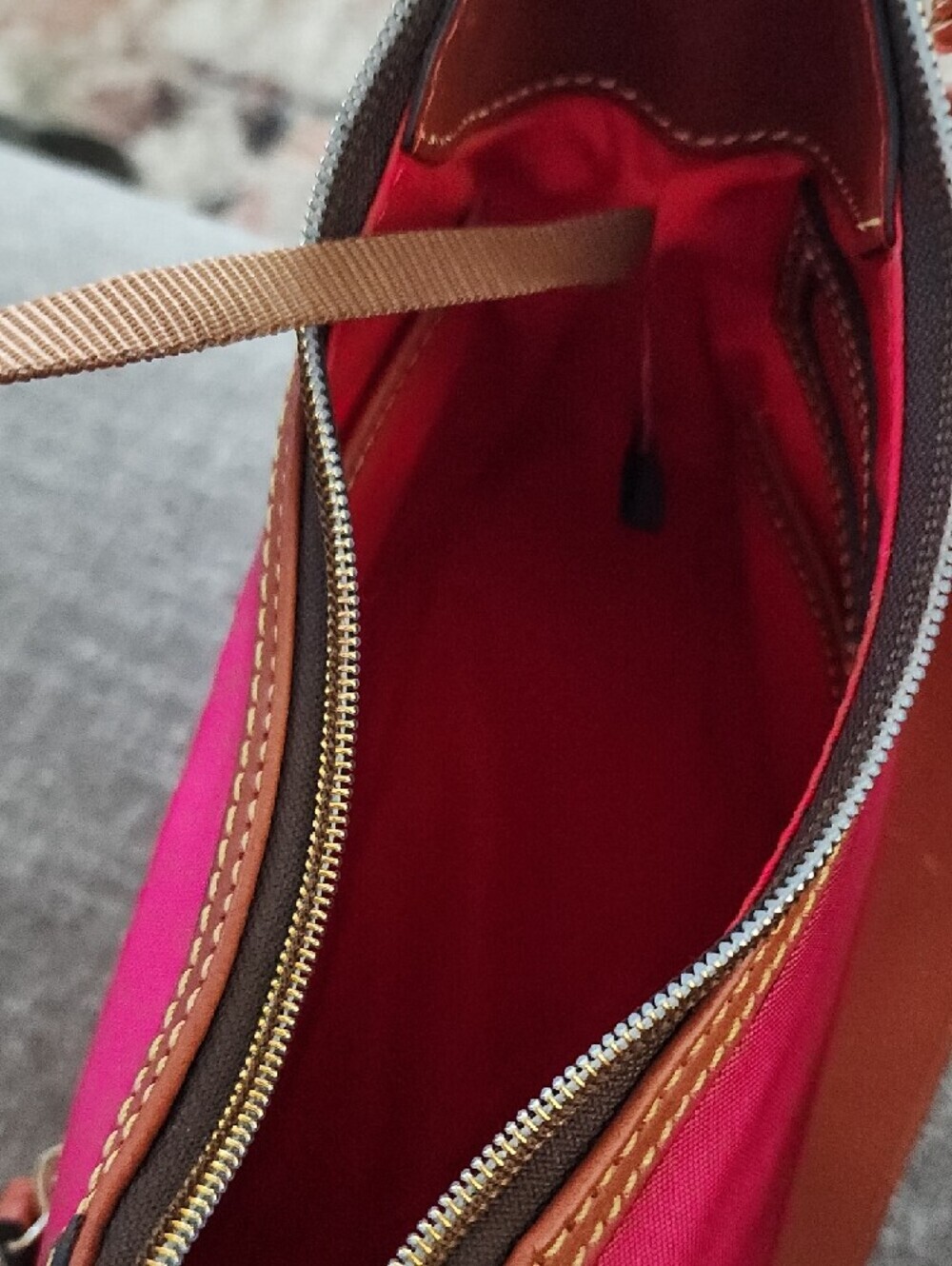 NWT Dooney & Bourke Pink Nylon Mini Hobo Bag Y2K Preppy Purse - Picture 13 of 14
